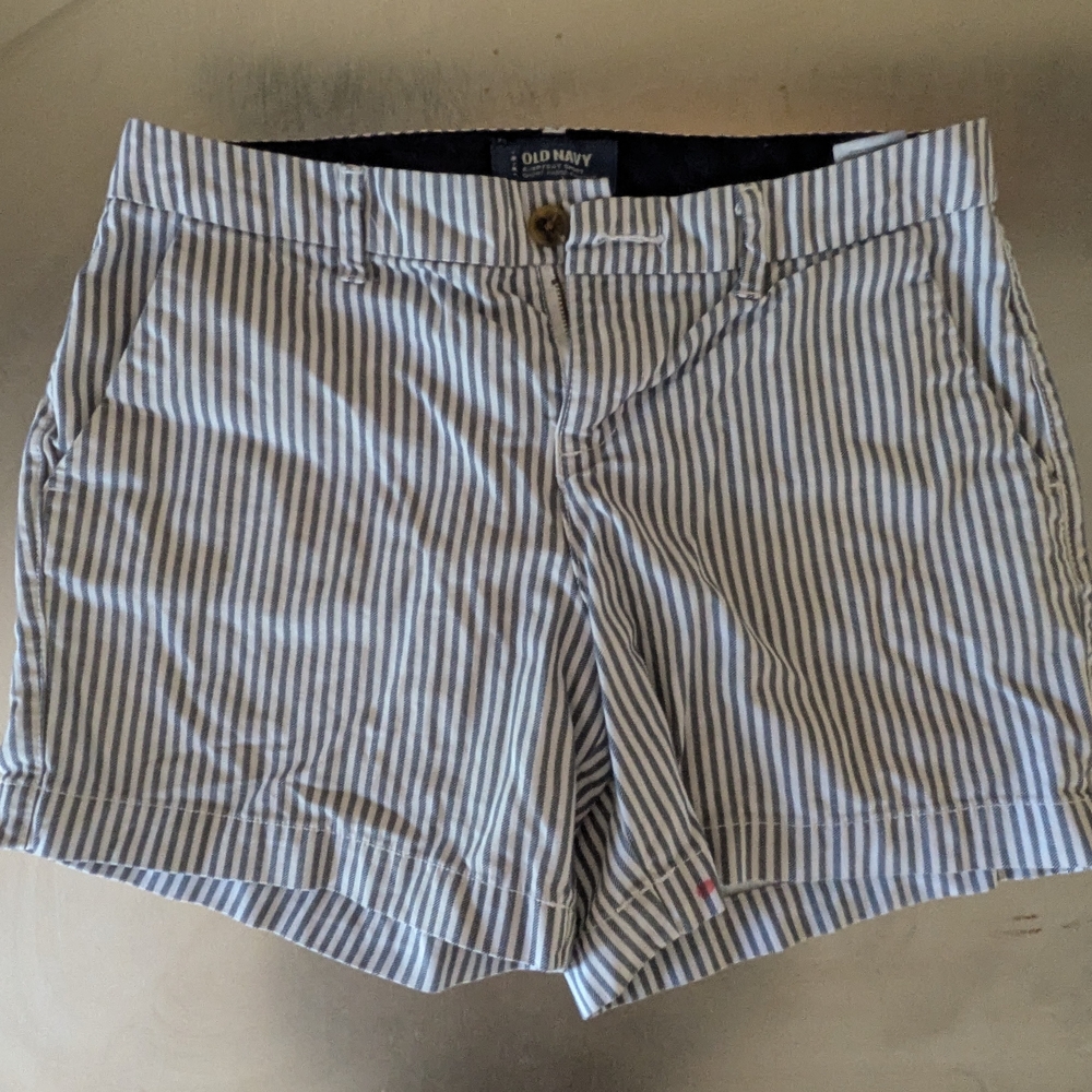 Old Navy Women's Blue Striped Shorts